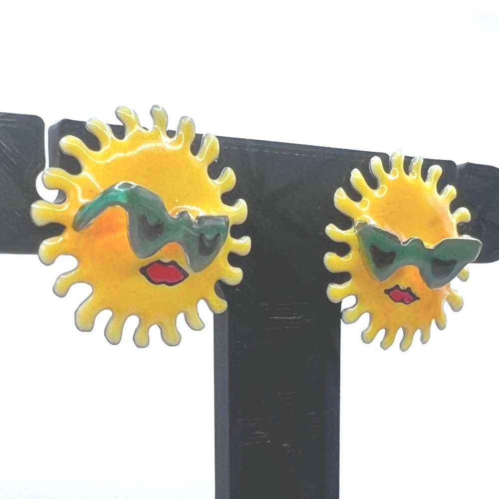 Vintage Lunch At The Ritz LATR Earrings Sun Shades Sunglasses Post Diameter 1" - Picture 4 of 7